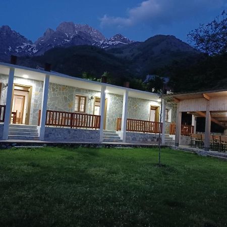 Villa Buni Shqipes Theth Exterior foto